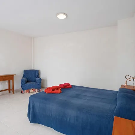 Isla 1 * سان إيسيذرو